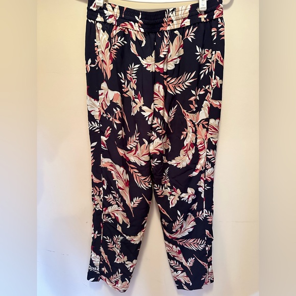 Joie Desmonda camp shirt and matching pant set size small - Picture 15 of 15